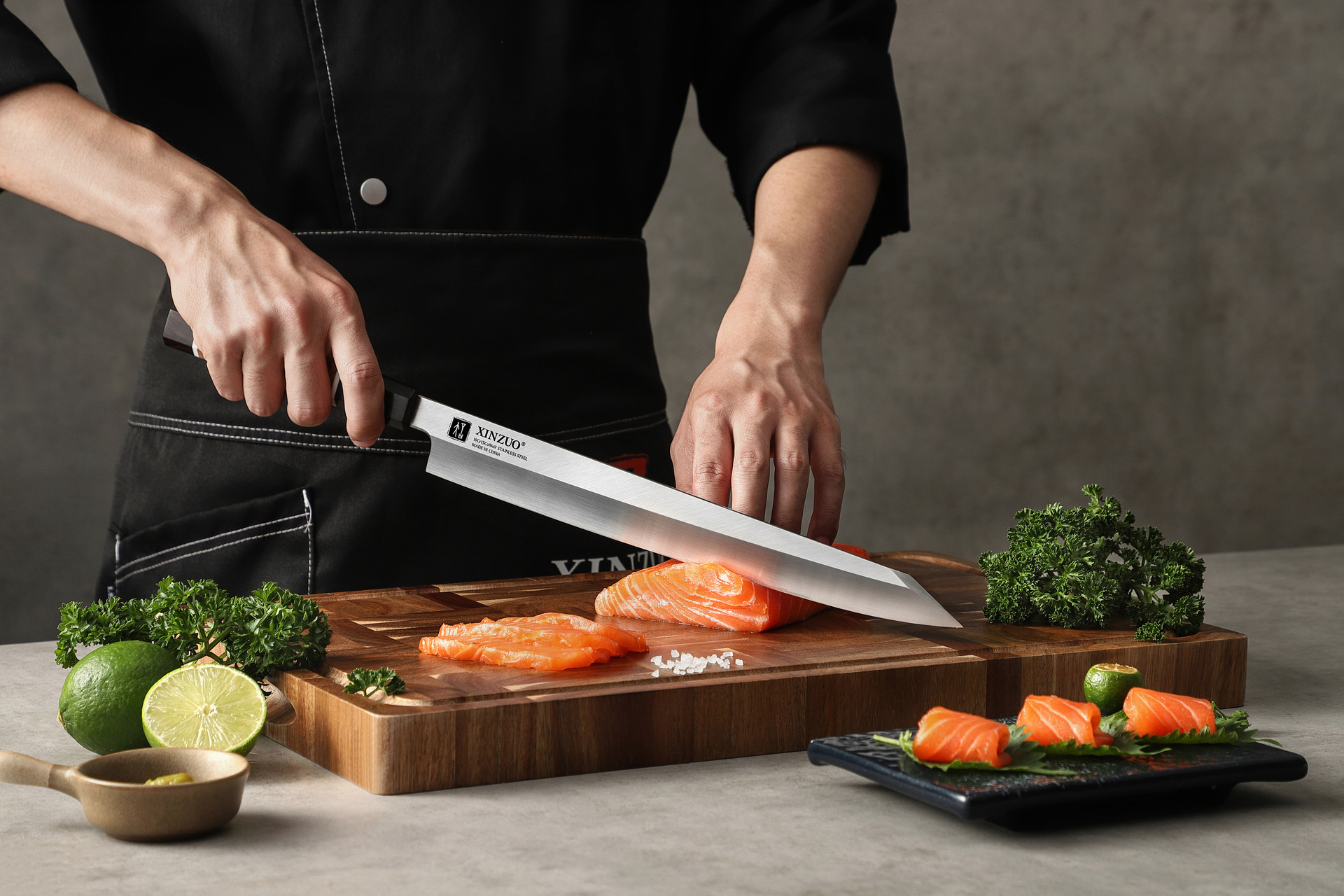 Nóż Kiritsuke XinZuo F3S prezentacja krojenia nożem