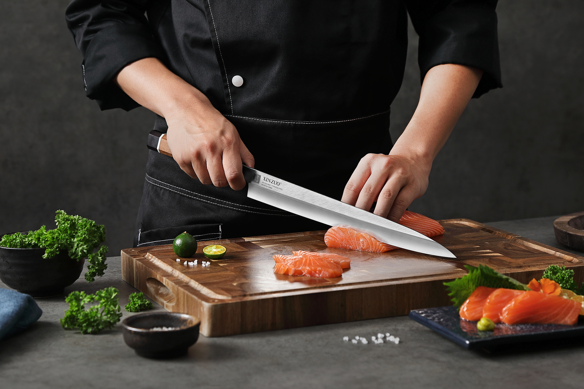 Nóż XinZuo Sashimi F3S prezentacja krojenia nożem